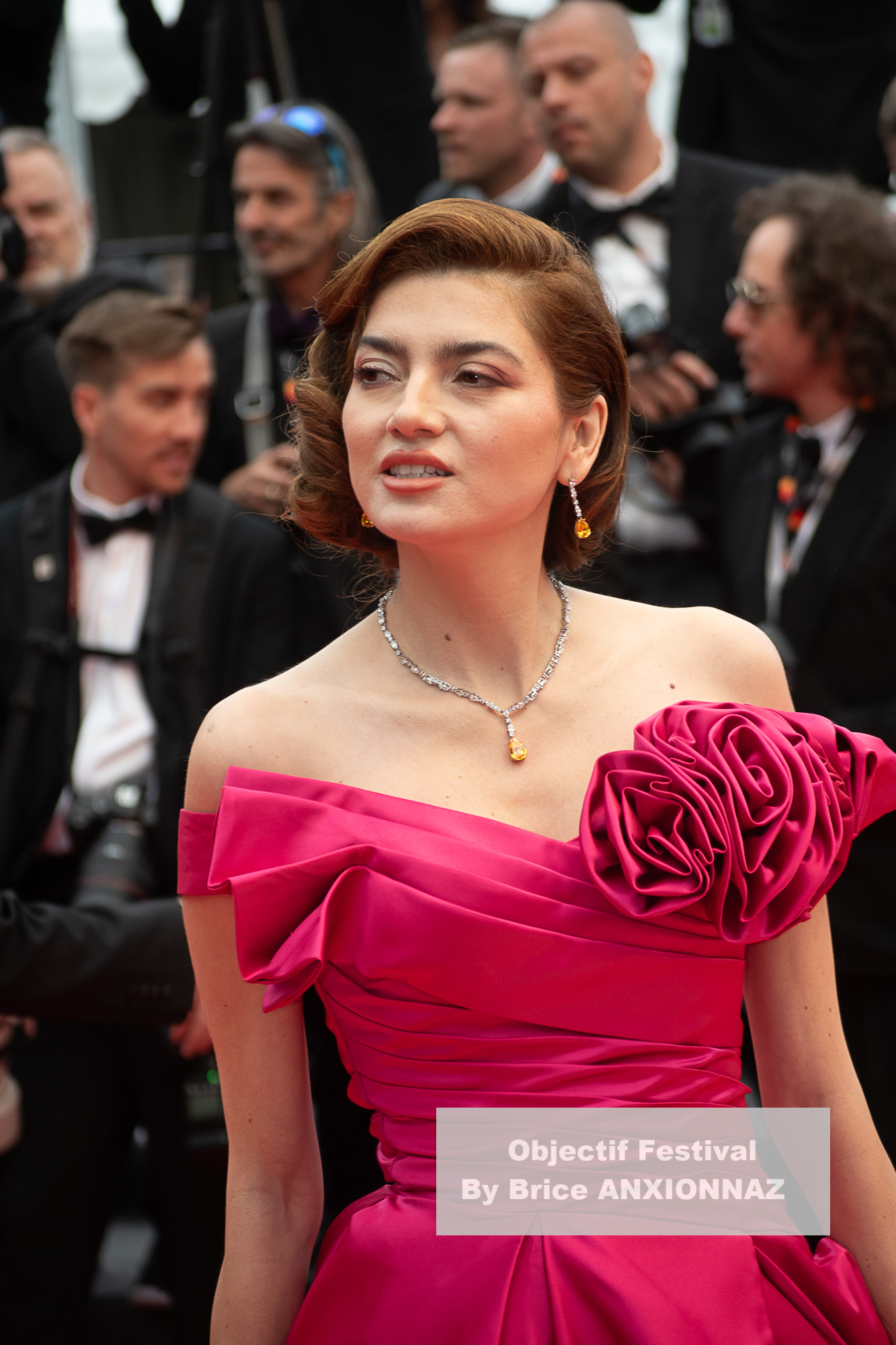 Photo de Kim Cattrall - Cannes2025 : Partir un jour red carpet lors de l'événement à cannes2025partirunjourredcarpet le 13 May 2025 par Brice ANXIONNAZ (Objectif Festival)